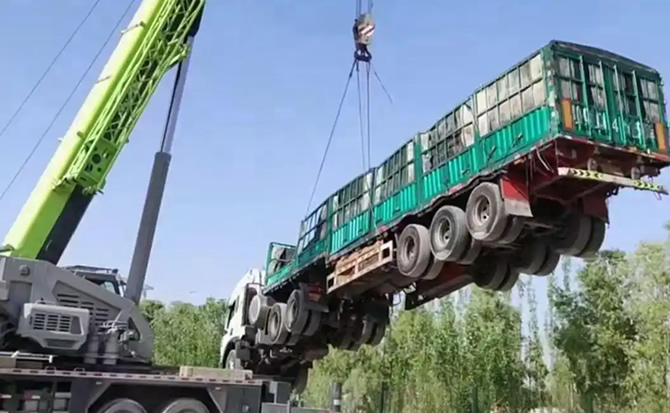 海阳道路脱困救援案例